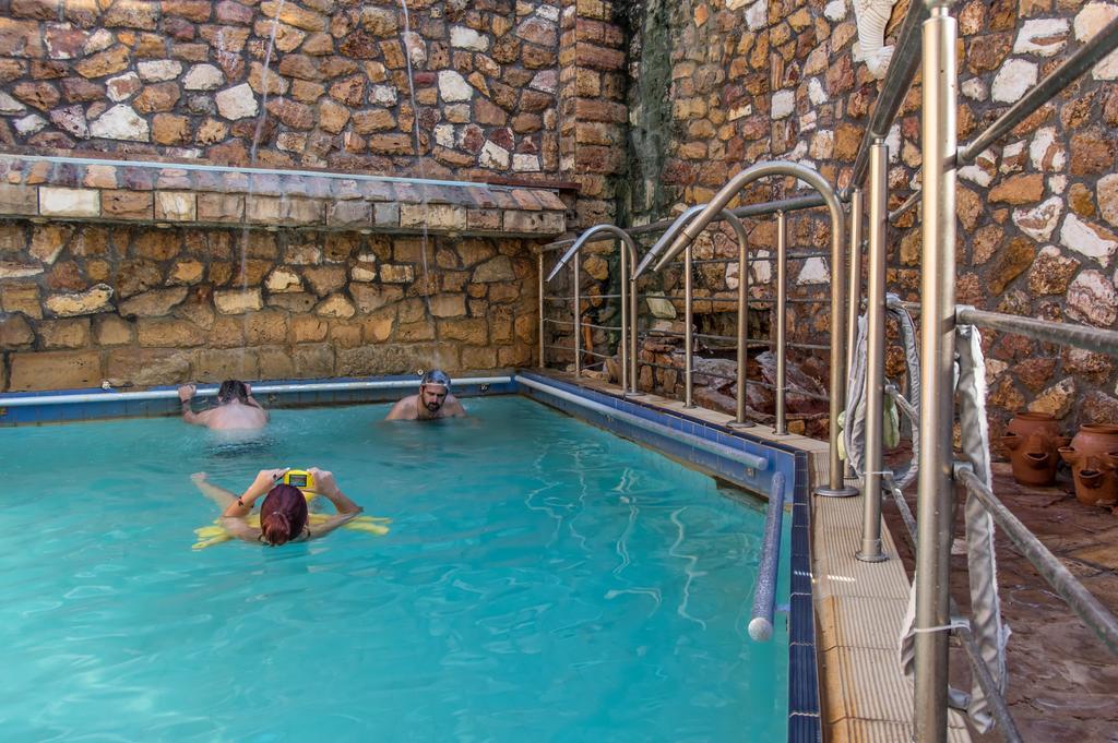 9 Queens Spa Hotel Loutra Edipsou  Exterior foto
